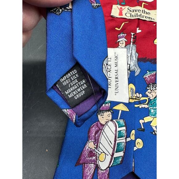 Vintage Save the Children Tie Troy Universal Music 100% Silk - Picture 5 of 5